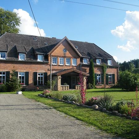 Gutshaus Daemelow Tussen Schwerin En Wismar Bagian luar foto