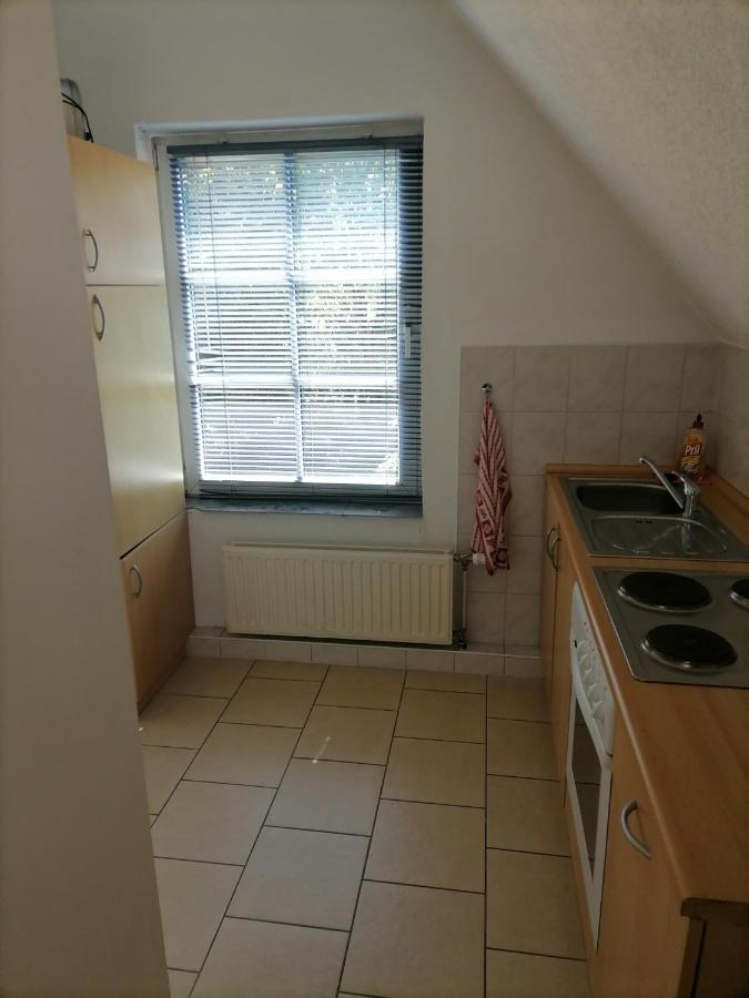 Gutshaus Daemelow Tussen Schwerin En Wismar Bagian luar foto